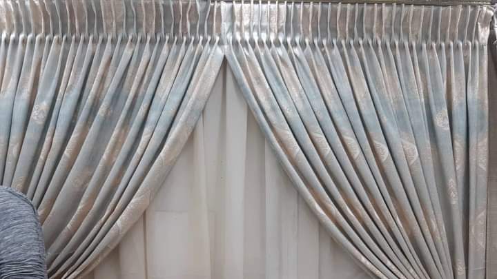 Matshidiso waterfall curtain with plain cream lace