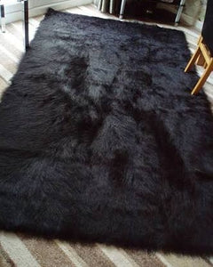 Square fluffy rug